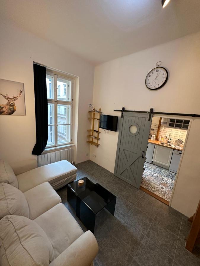 Cozy New Loft Apartment Praga Exterior foto