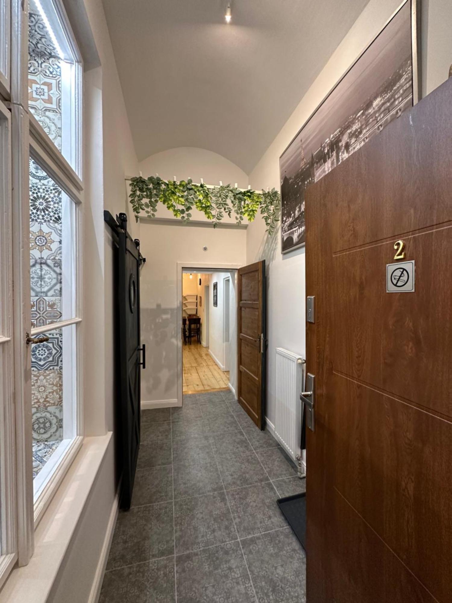 Cozy New Loft Apartment Praga Exterior foto