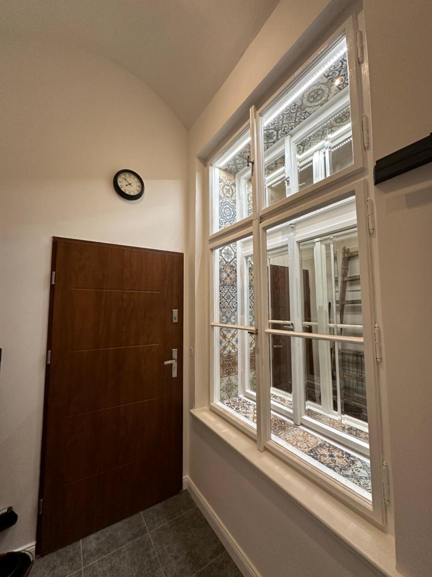 Cozy New Loft Apartment Praga Exterior foto